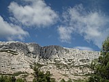 Kalksteinmassiv Montagne Ste. Victoire - stlich von Aix en Provence.